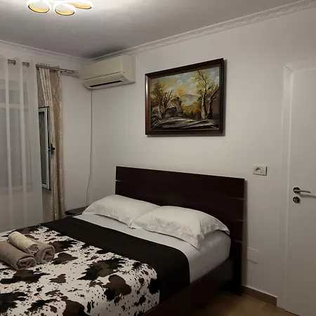 Gh Appartamento Tirana